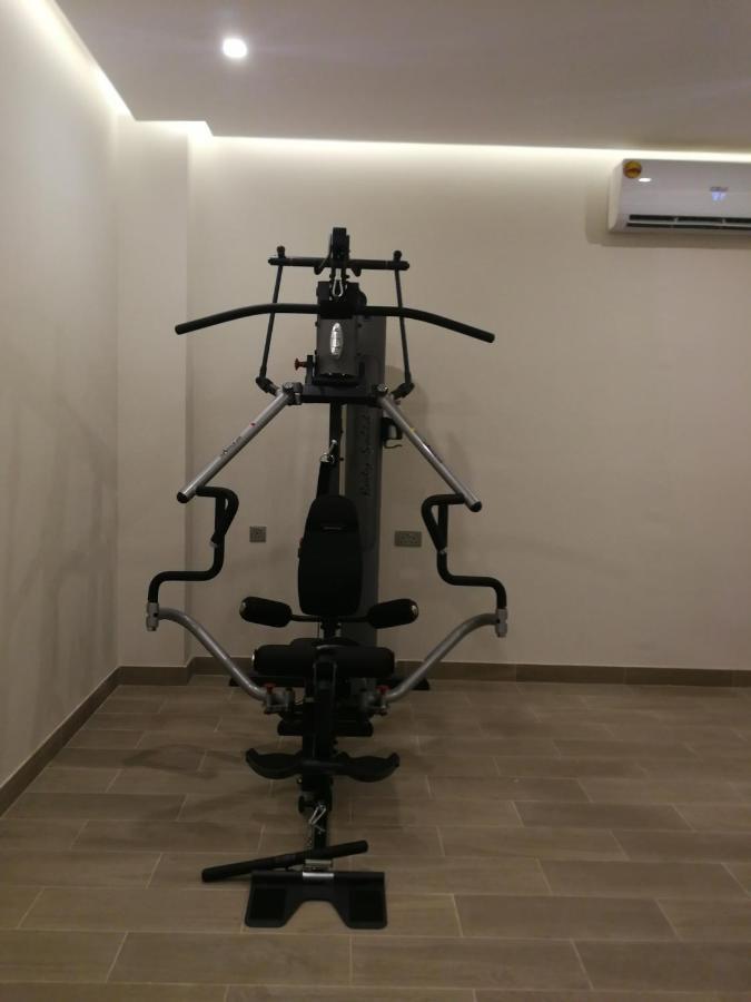 Infinity Juffair Suites Manama Exterior photo